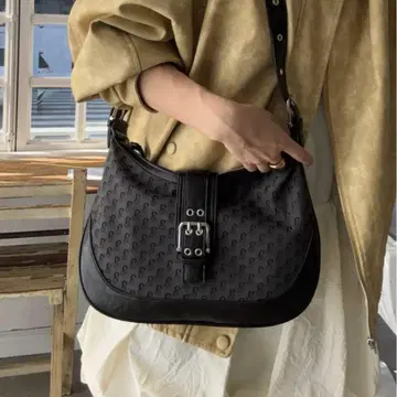 새상품 지나시스 자카드 모노그램 원숄더 블랙