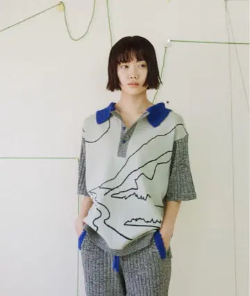 PAMM 달이 있는 풍경의 니트 폴로