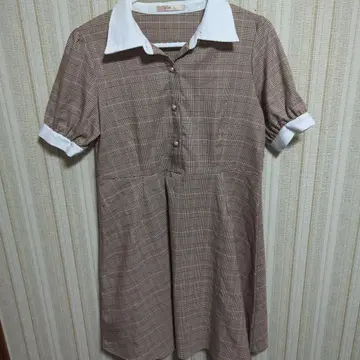 ems 브라운 계열 체크 반팔 원피스