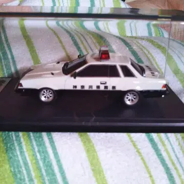 모데러스 1/43 요로시쿠 메카독 실비아 가나가와현 경찰 차량