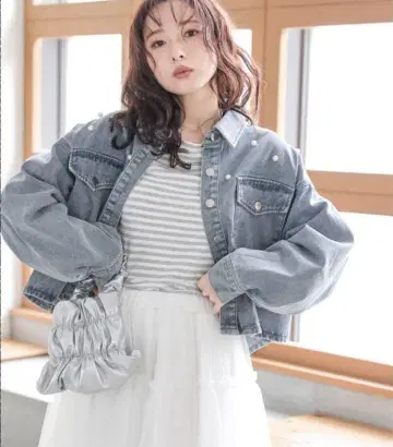 데님 자켓, 펄 장식