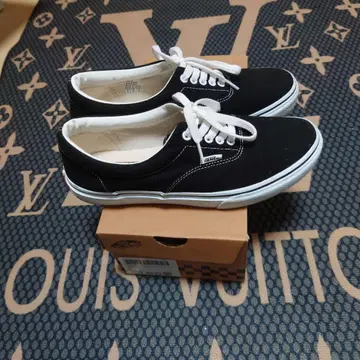 Vans 블랙 로우 컷 스니커즈
