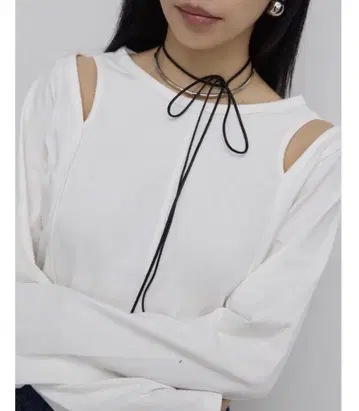 알코올 함량 컷 아웃 핀턱 롱티