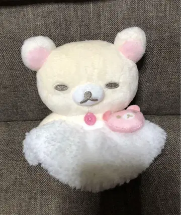 부드러운 천사 공 체인이 달린 스크런치 봉제 인형 코리락쿠마