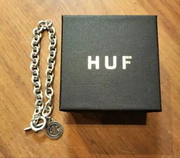 HUF 팔찌