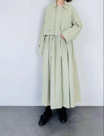 PASSIONE 파시오네 나일론 카고 플레어 스커트 카키