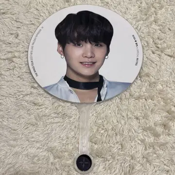 BTS SUGA 부채 THE WINGS TOUR 2017
