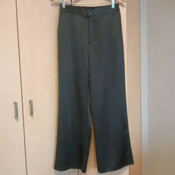 온워드 새틴 와이드 팬츠 새상품급
