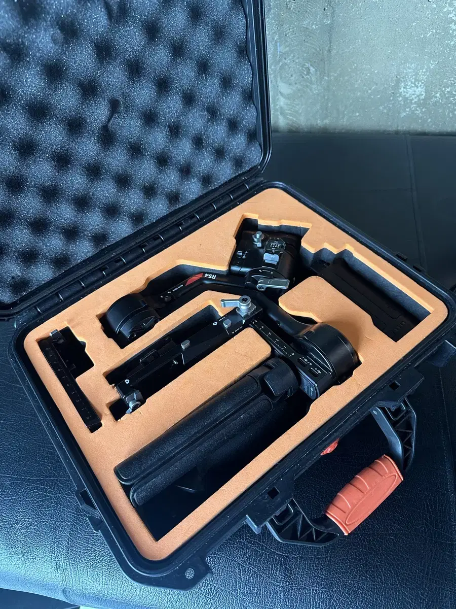 DJI RS4 Gimbal