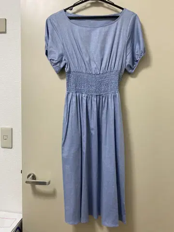 반팔 허리 셔링 무릎 기장 원피스 슬립 포함 라이트 블루