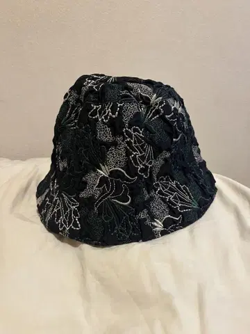MURRAL 꽃무늬 자수 버킷 햇