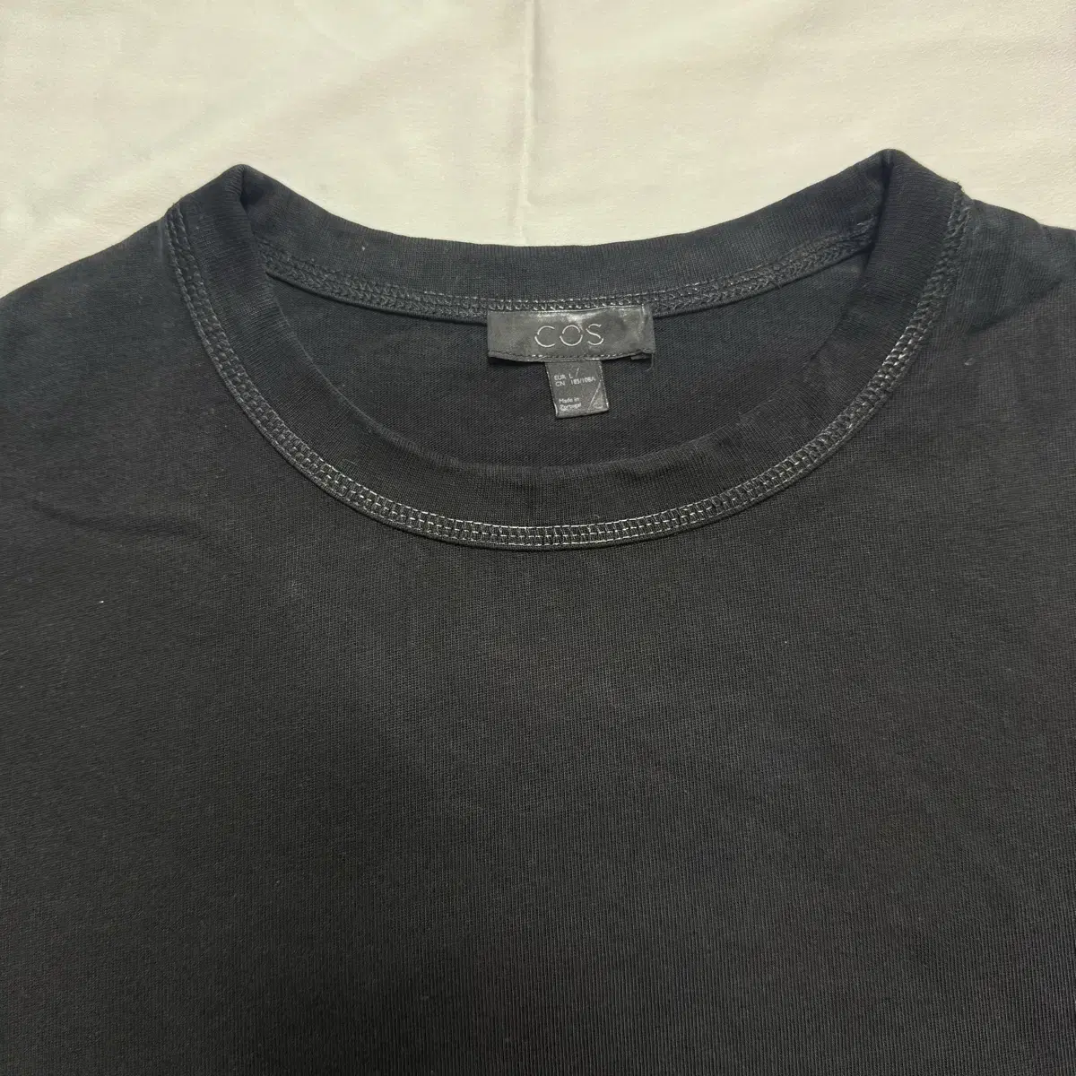 [Condition B+] COS Black Short Sleeve T-Shirt