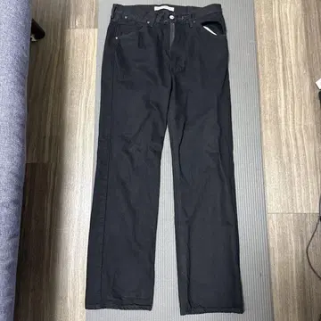 UNITED ARROWS 블랙 데님 M 사이즈
