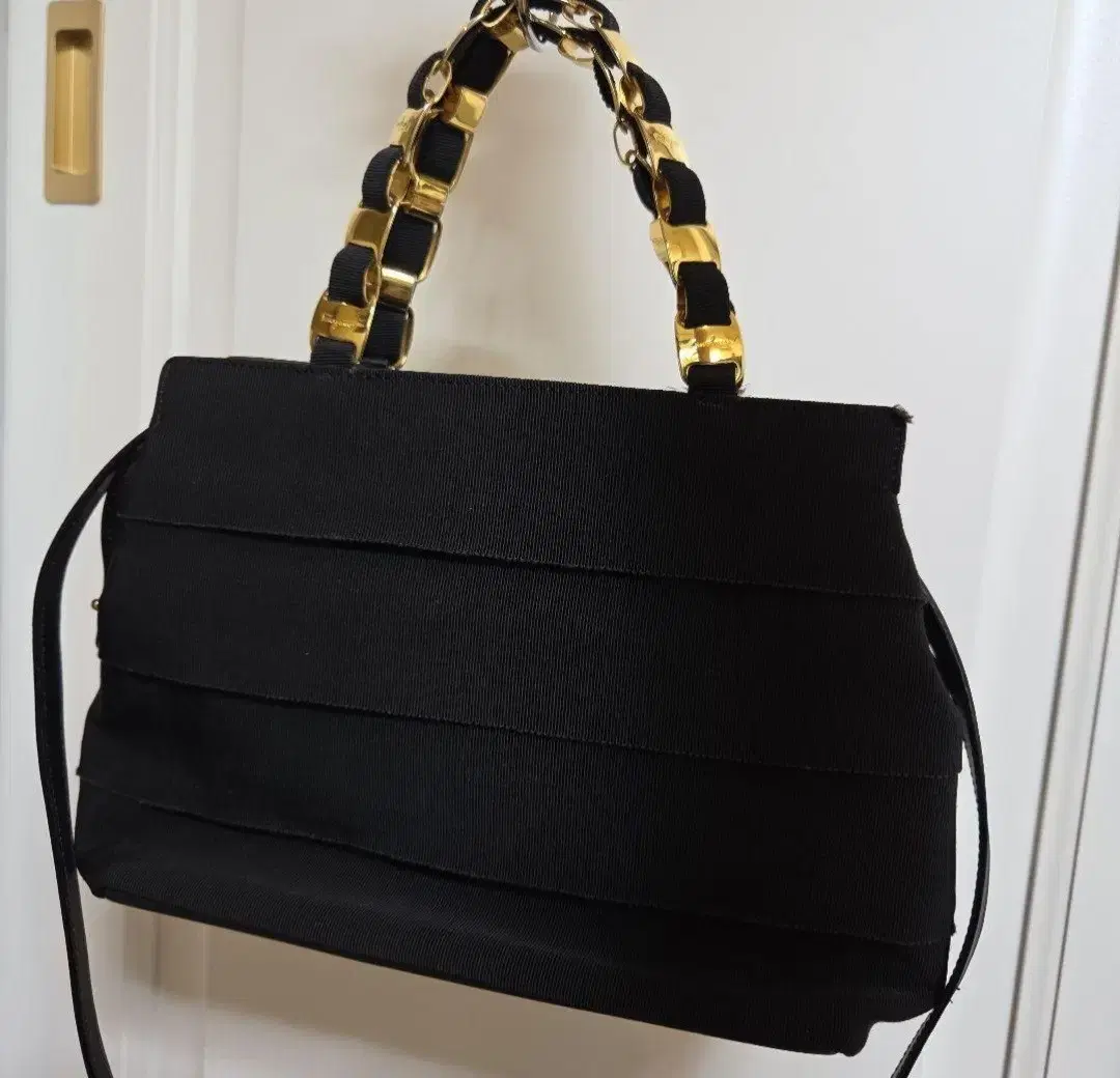Authentic Ferragamo Chain Handle Tote Bag Crossbody Bag