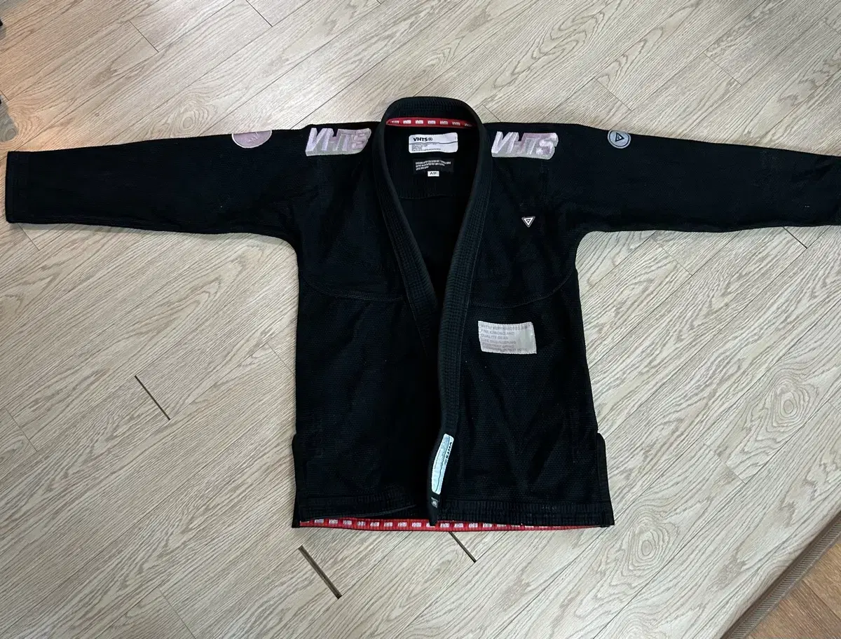 Jiu-Jitsu Gi VHTS (A1F)