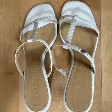 BALLY 뮬