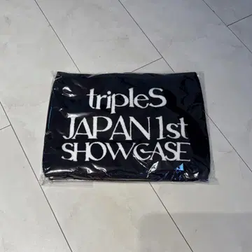 triplesS JAPAN 1st SHOWCASE 타월 머플러