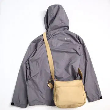 90년대 빈티지 Liz Claiborne 가죽 숄더백