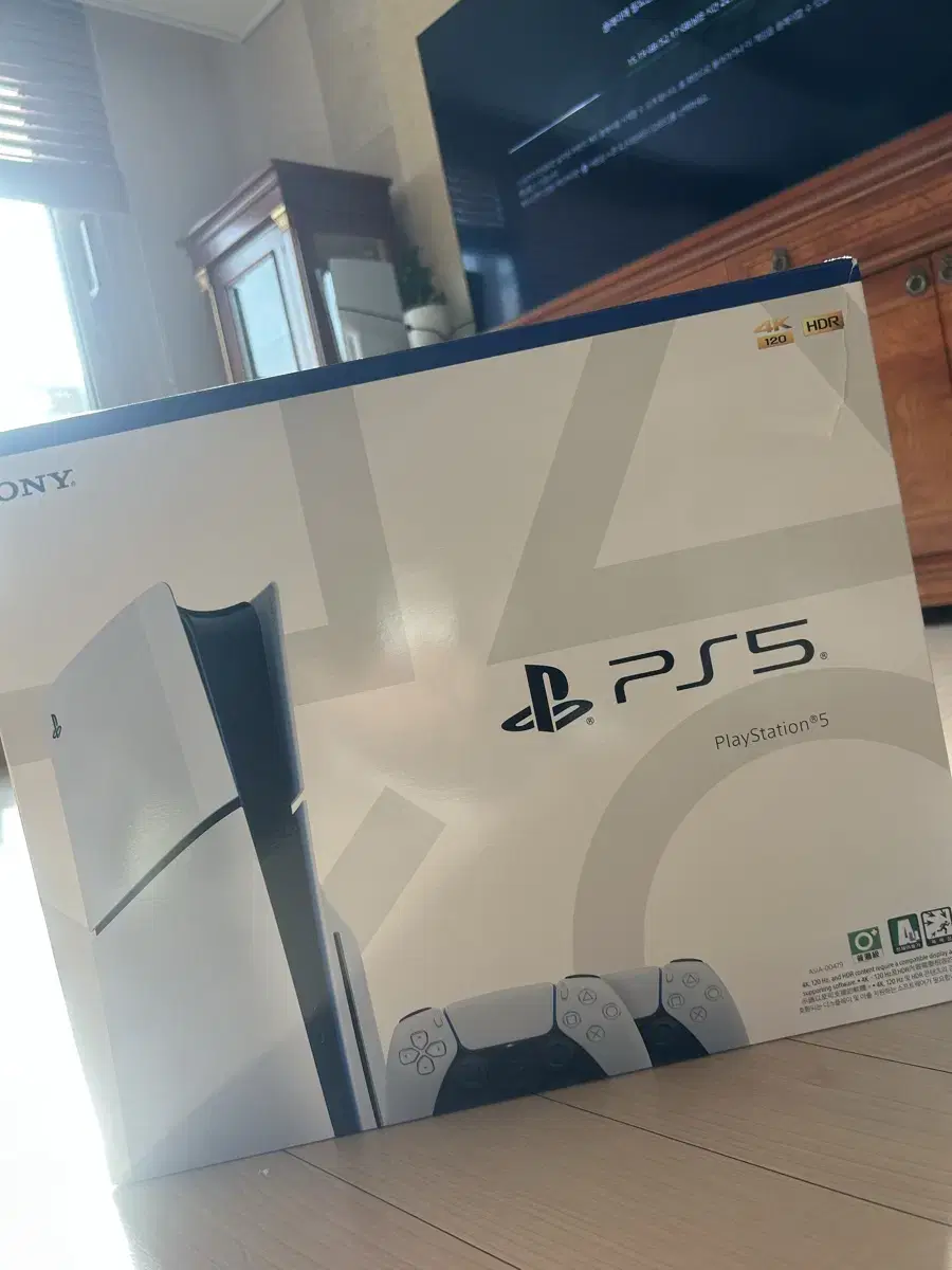 PlayStation 5, 2 Consoles, 2 CDs