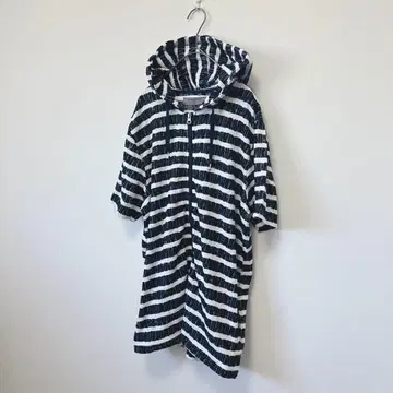 GIORDANO 자카드 보더 반팔 지퍼 후드티 블루 보더 L