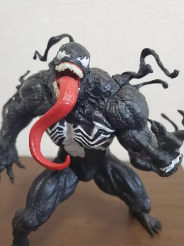 MARVEL 베놈 Venom SPM 80주년 피규어