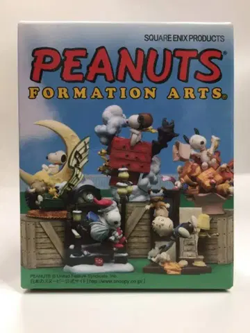 스퀘어 에닉스 PEANUTS FORMATION ARTS 스누피와 선물