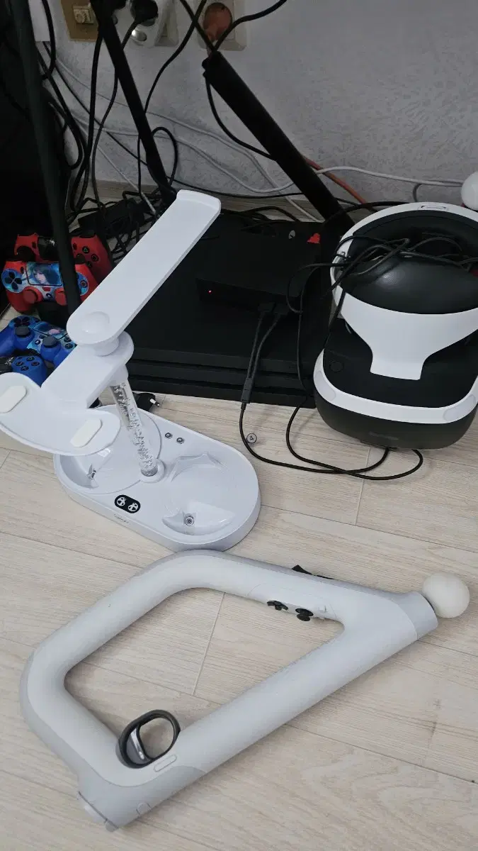 PS4 Pro, VR, etc. (see details)