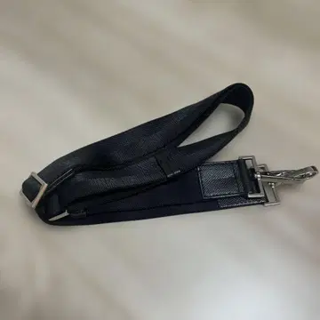 휴고보스 숄더 스트랩 미사용 새상품