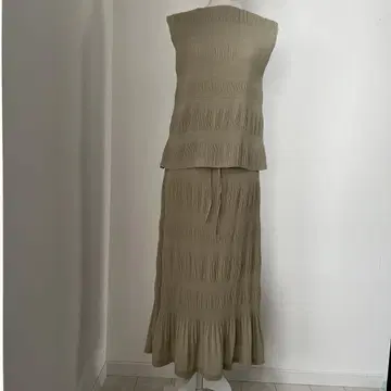 밀라 오웬 밀라 오웬 셋업 O