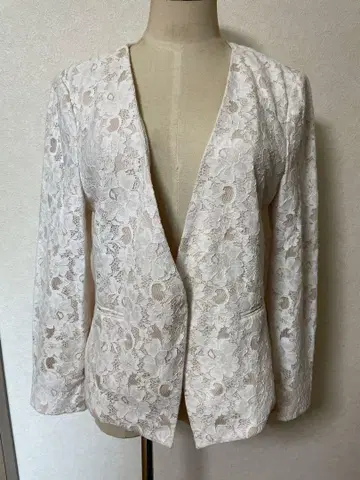 초여름에! BCBG 맥스 아즈리아 스트레치 레이스 자켓 M