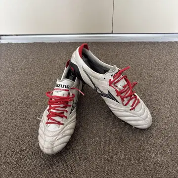 Mizuno Morelia Neo 축구화 화이트/레드