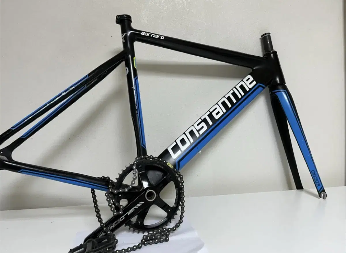 Constantine Bernard 2016 Frameset