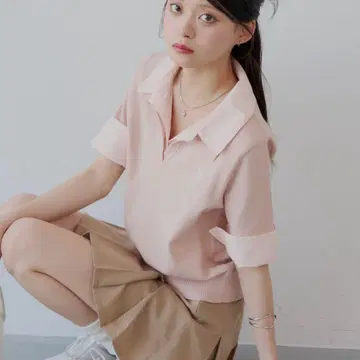 새상품 chico 자수 카라 부착 폴로 니트