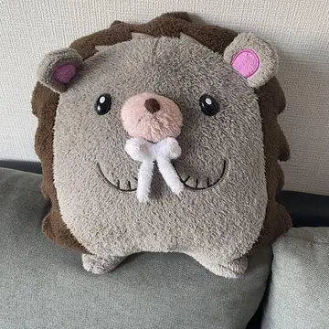 계속 한밤중이면 좋을 텐데. 우니구리 쿠션