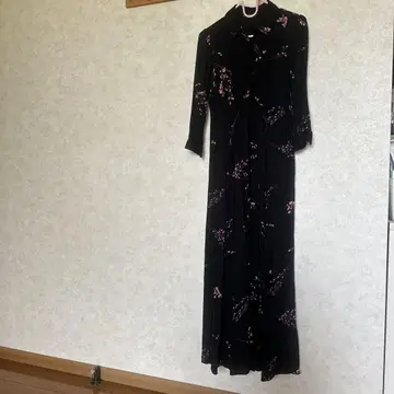 자라 블랙 플라워 무늬 긴팔 셔츠 원피스