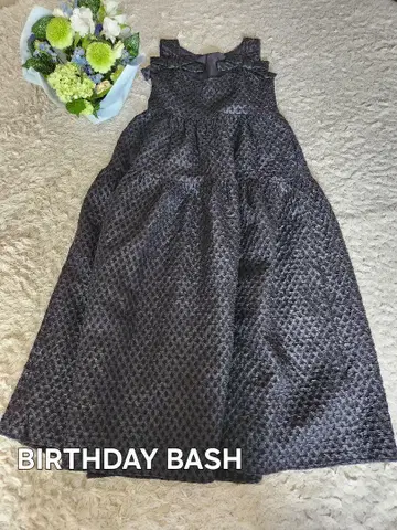 BIRTHDAY BASH 슬리브리스 리본 원피스 드레스