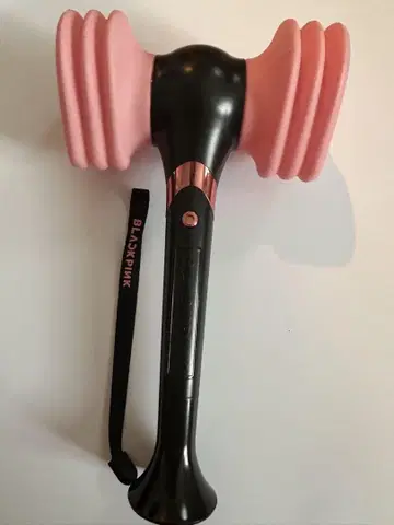 BLACKPINK 공식 응원봉