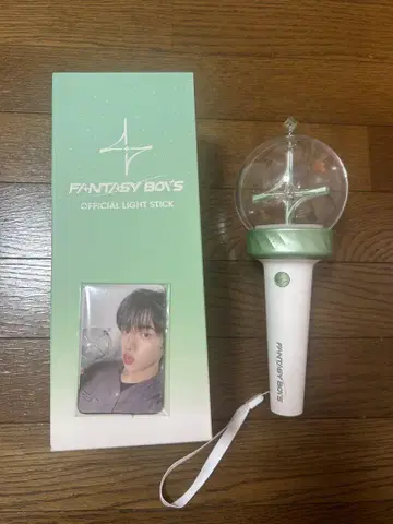 FANTASY BOY'S 공식 응원봉