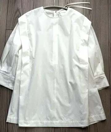 UNITED ARROWS 화이트 반소매 셔츠
