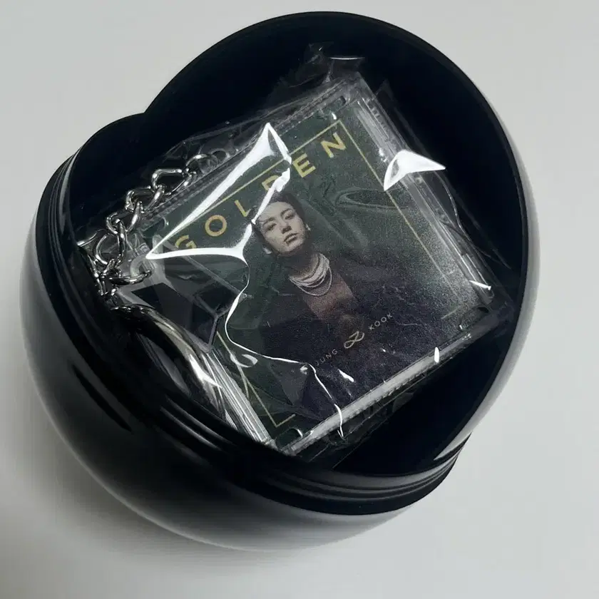 注目ショップ・ブランドのギフト BTS Jungkook jungkook album capsule bts Golden Album Capsule アイドル