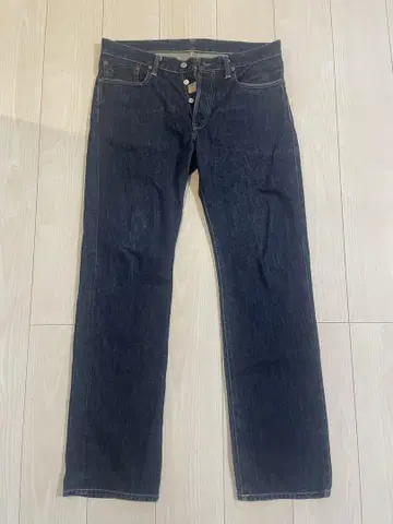 다크 블루 스트레이트 청바지 32 x 32