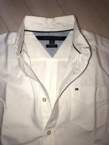 Tommy Hilfiger 화이트 버튼 다운 셔츠