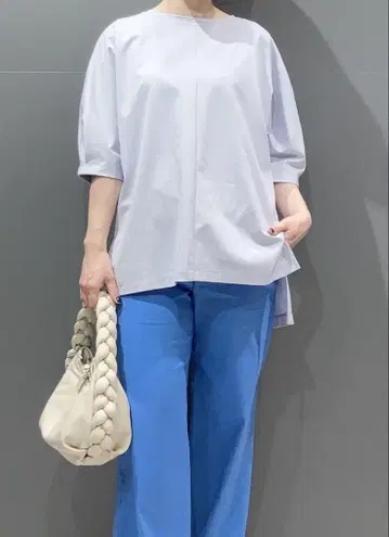23SS 띠어리 럭스 Basalt Ziggy 박스 플리츠 티셔츠