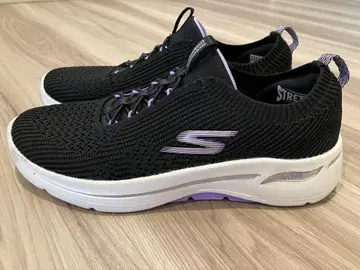 스케쳐스 GO WALK Arch Fit Air Cooled 23cm
