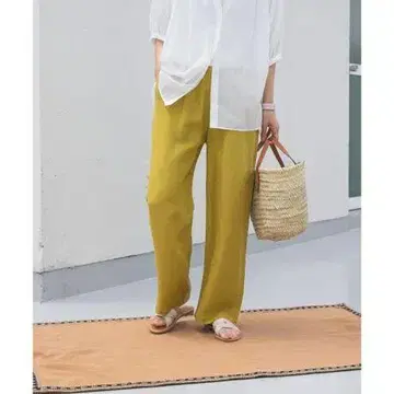 어반 리서치 도어스 린넨 혼방 이지 팬츠 머스타드 컬러