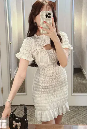 페티코트가 있는 리본 셔링 미니 원피스