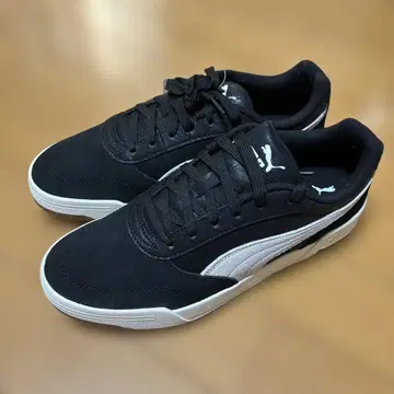 미사용 새상품 PUMA C-SKATE FRESH SD 26.5CM