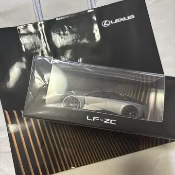 도요타 자동차 주주총회 기념품 Lexus LF-ZC 실버 미니카