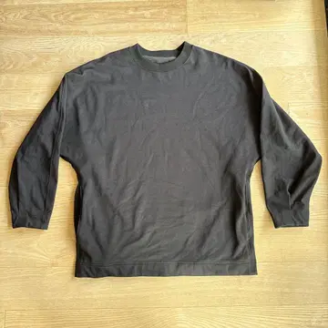 UNITED ARROWS & SONS 블랙 맨투맨