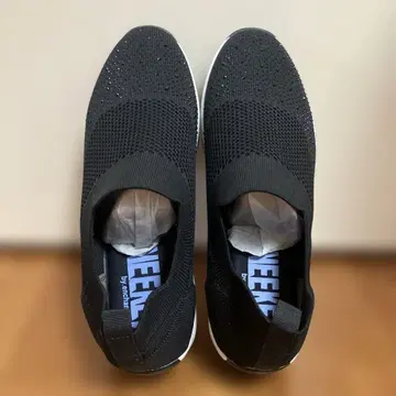 블랙 메쉬 스니커즈 24.5cm